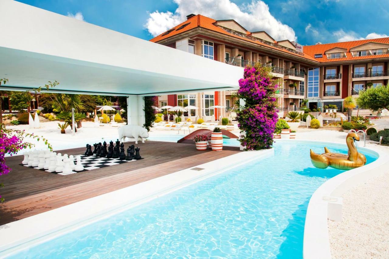 Augusta Eco Wellness Resort 4 Superior Sanxenxo Exterior foto
